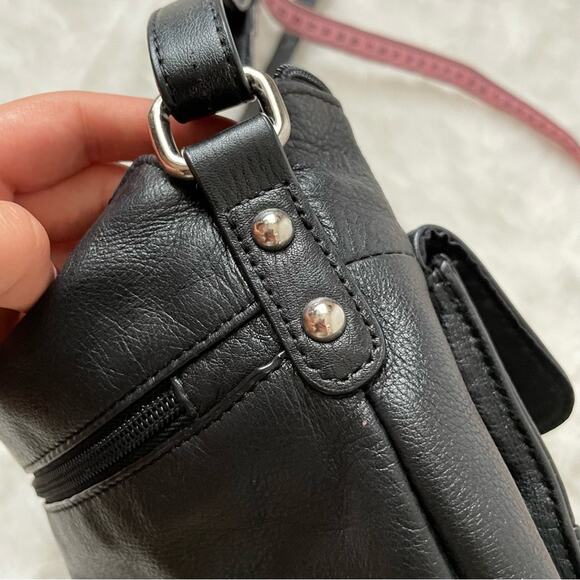 Giani Bernini Leather Bag - Picture 2 of 8